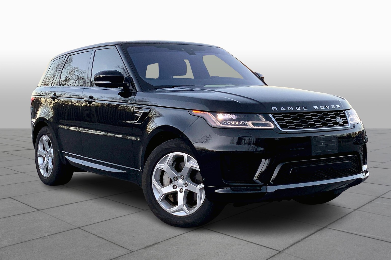 Used 2020 Land Rover Range Rover Sport HSE with VIN SALWR2SU6LA877613 for sale in Rockland, MA