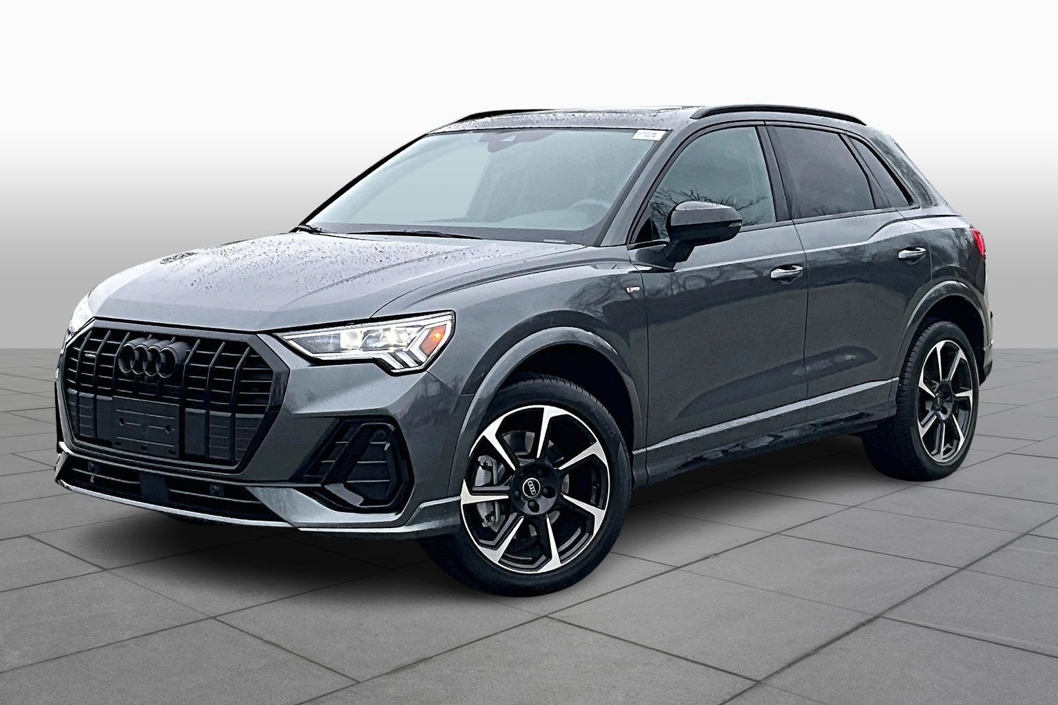 2025 Audi Q3 S Line Premium Plus's photo