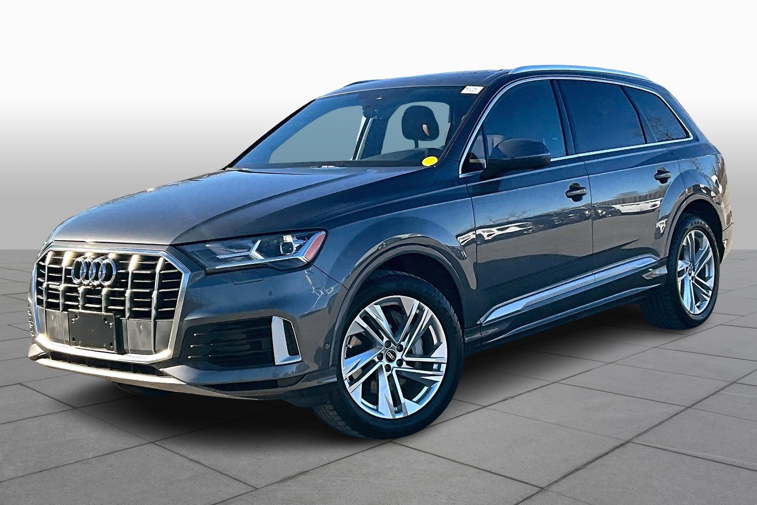 2021 Audi Q7 Premium Plus's photo