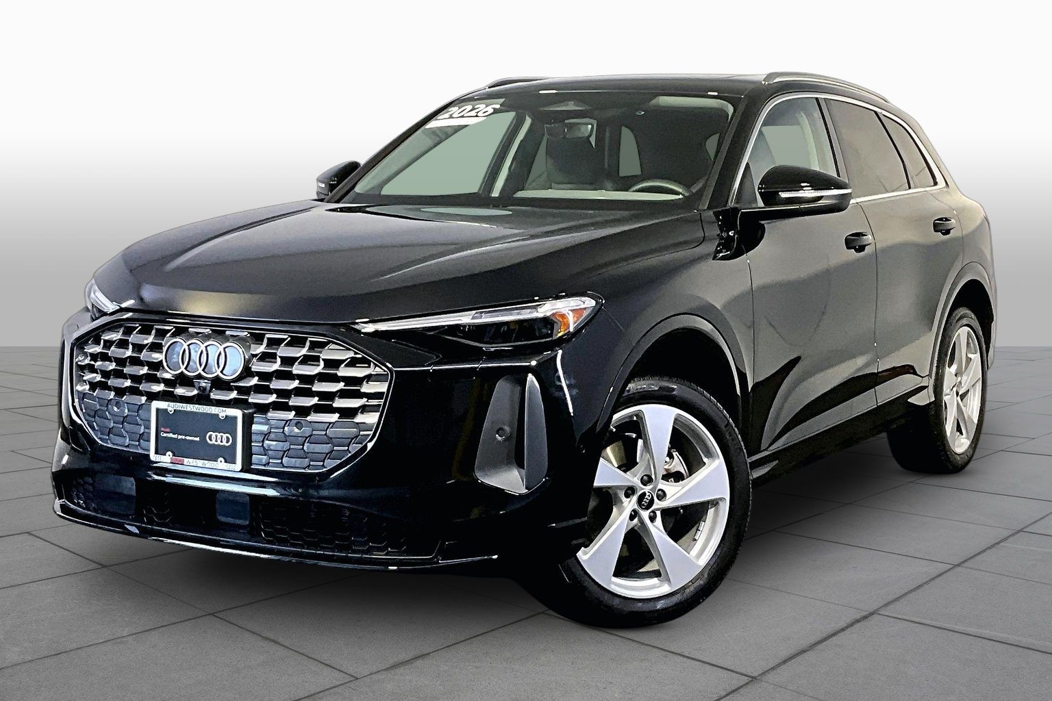 2025 Audi Q5 40 Premium Plus's photo