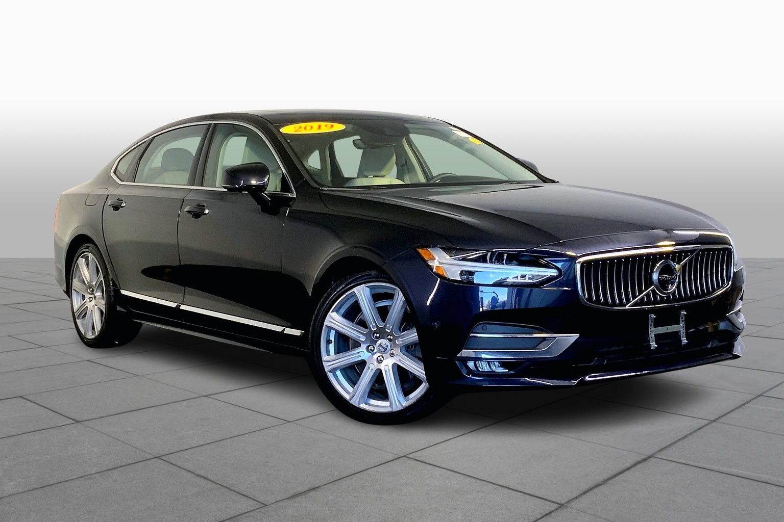 Used 2019 Volvo S90 Inscription with VIN LVYA22ML8KP109694 for sale in Rockland, MA