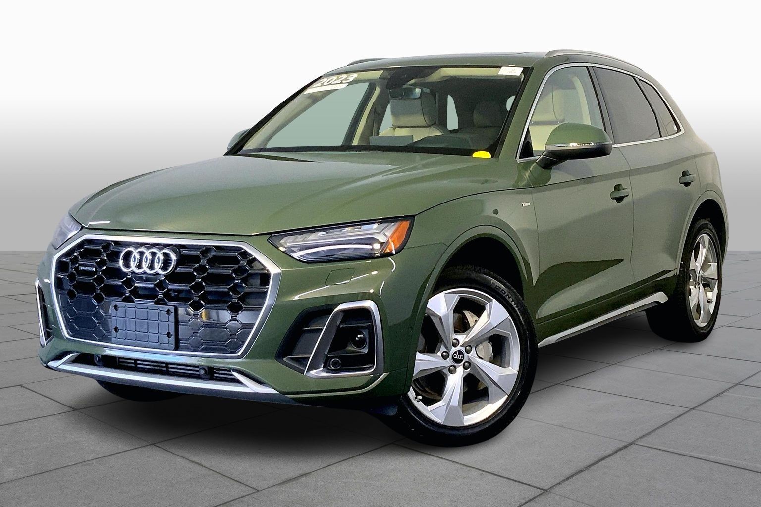 2023 Audi Q5 Prestige's photo