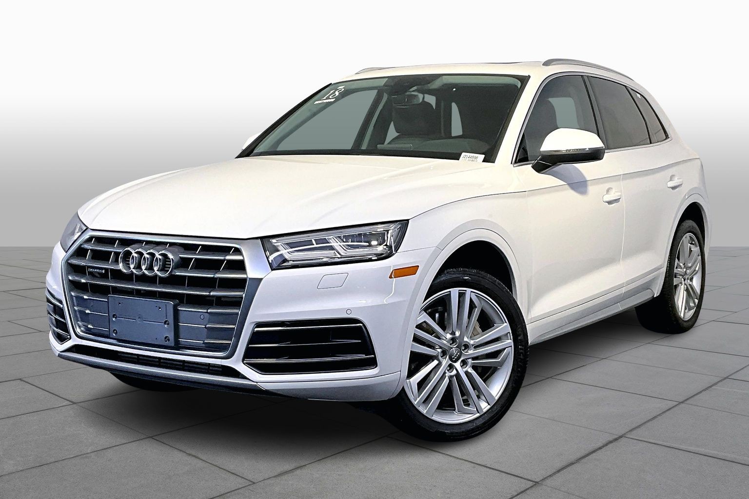 2018 Audi Q5 Premium Plus's photo