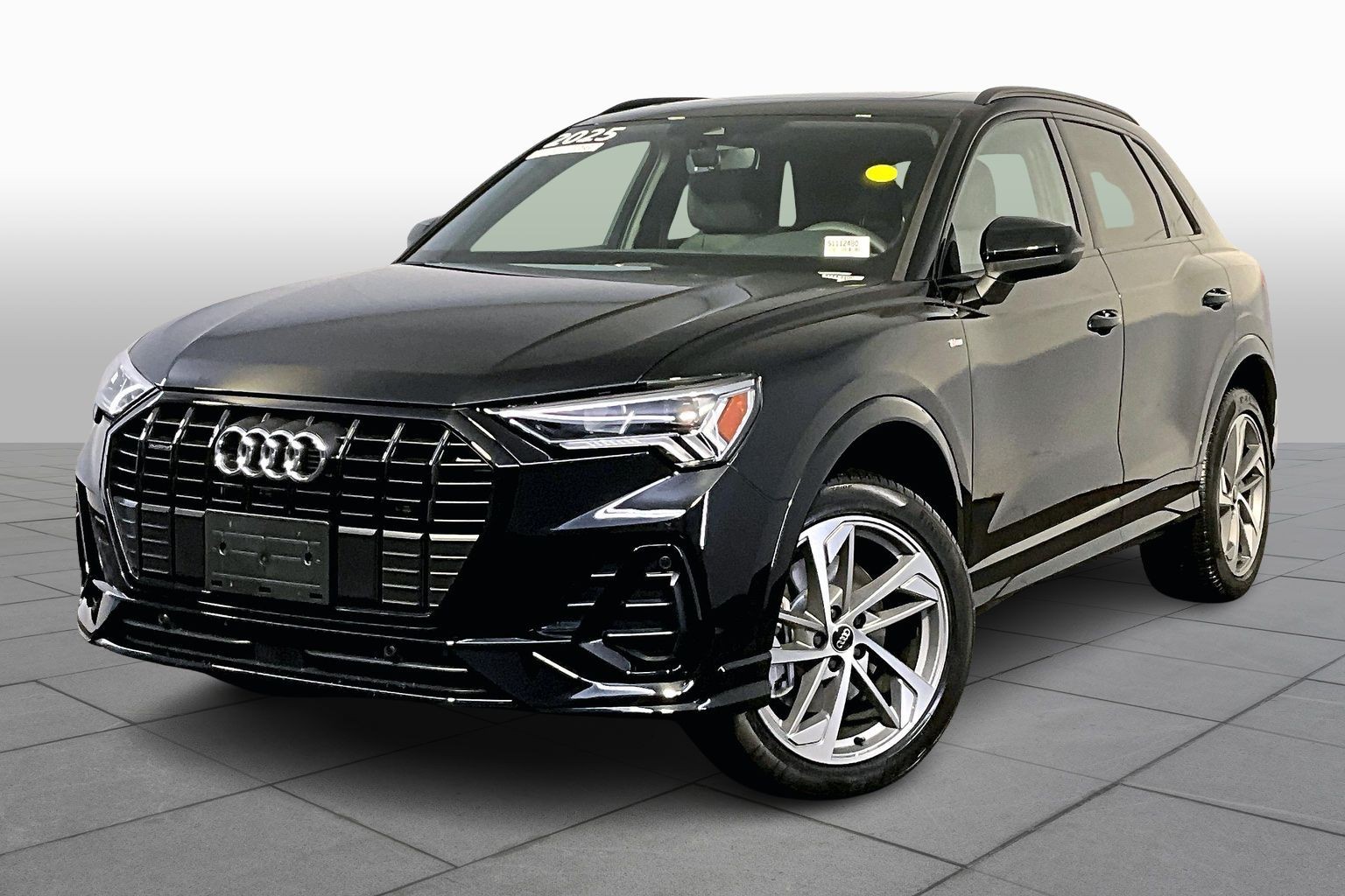 2025 Audi Q3 S Line Premium's photo