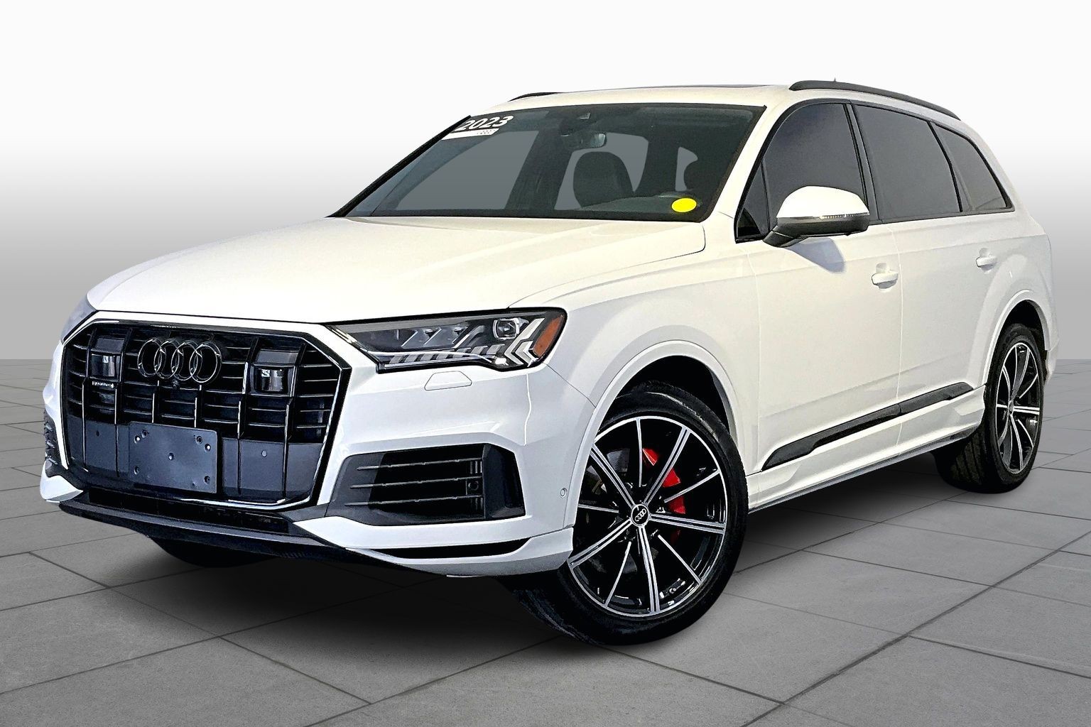 2023 Audi Q7 Premium Plus's photo