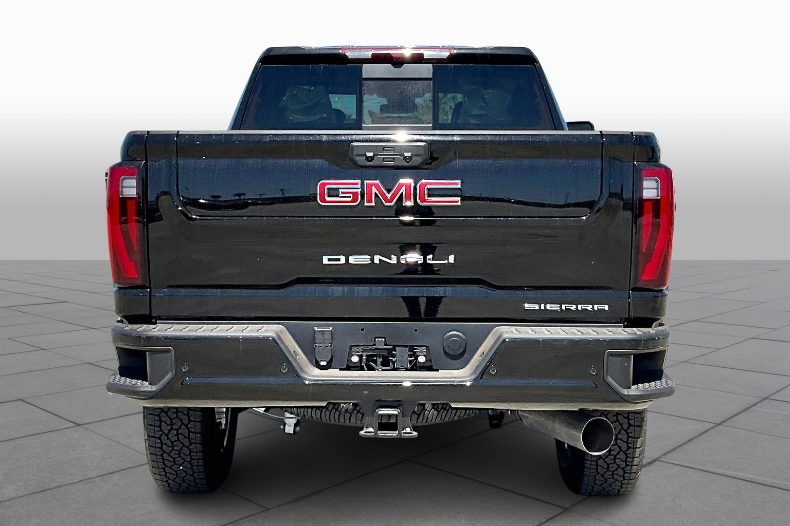 2025 Gmc Sierra 2500 HD Denali photo 4