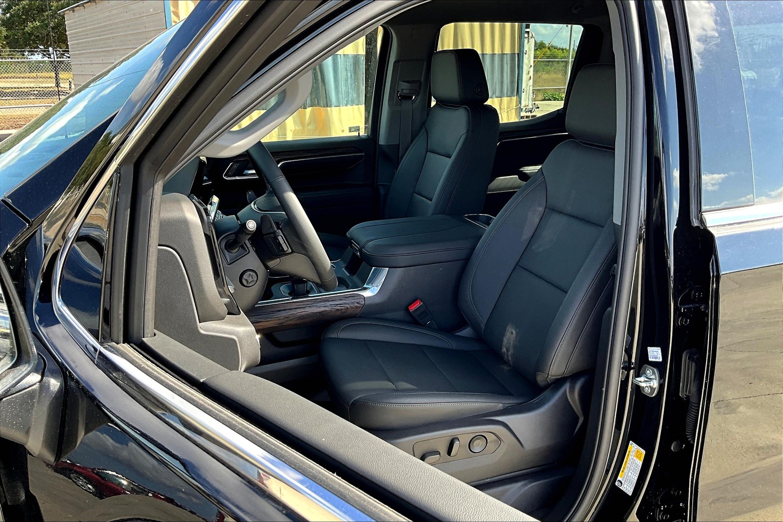 2025 Gmc Sierra 1500 SLT photo 17