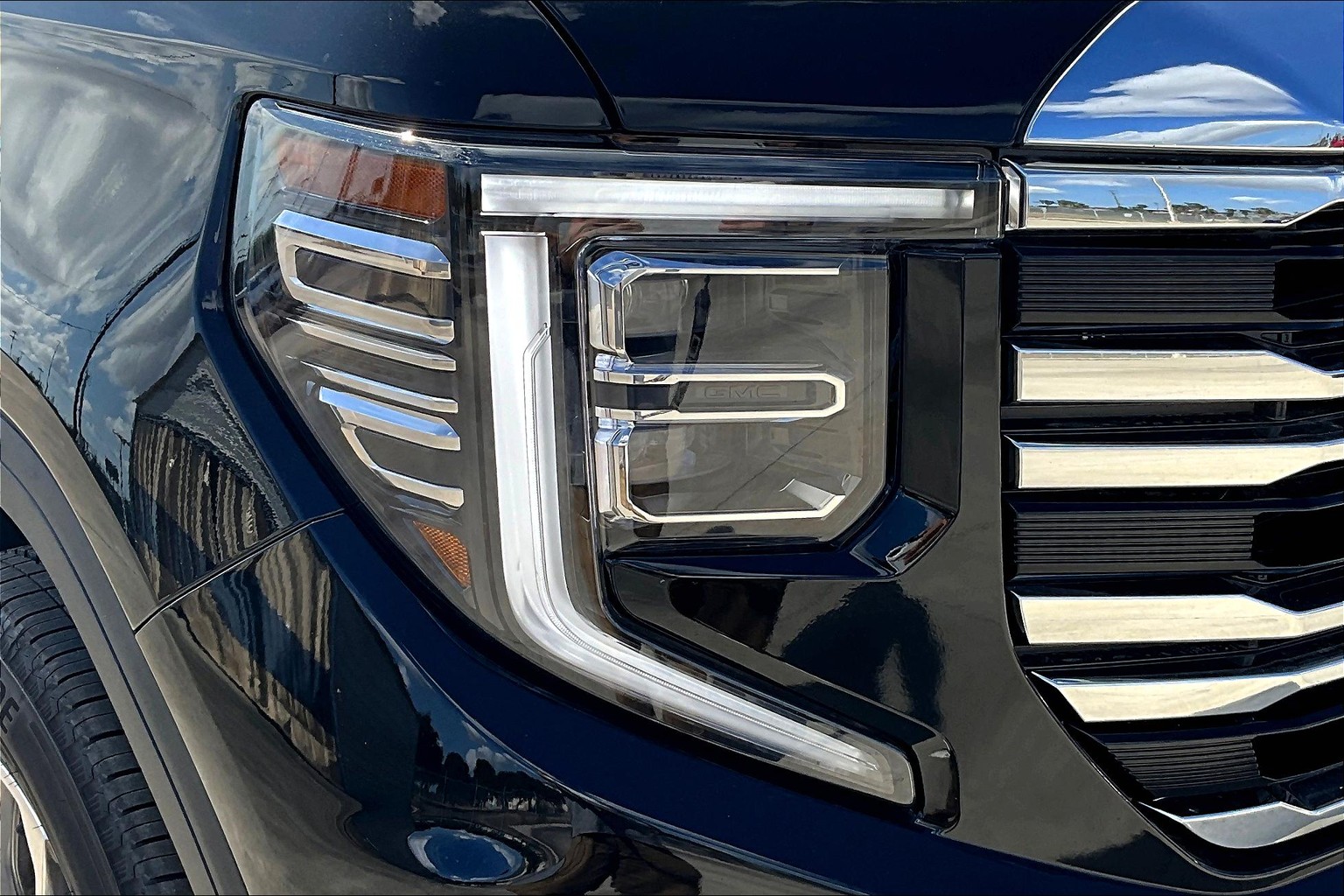 2025 Gmc Sierra 1500 SLT photo 20
