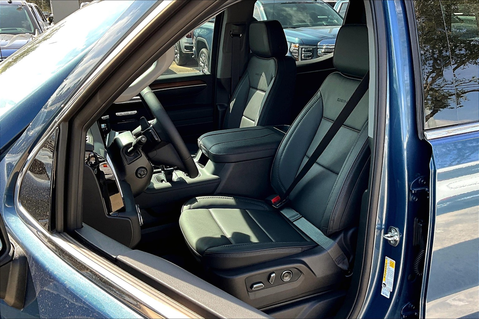 2025 Gmc Sierra 1500 Denali photo 18