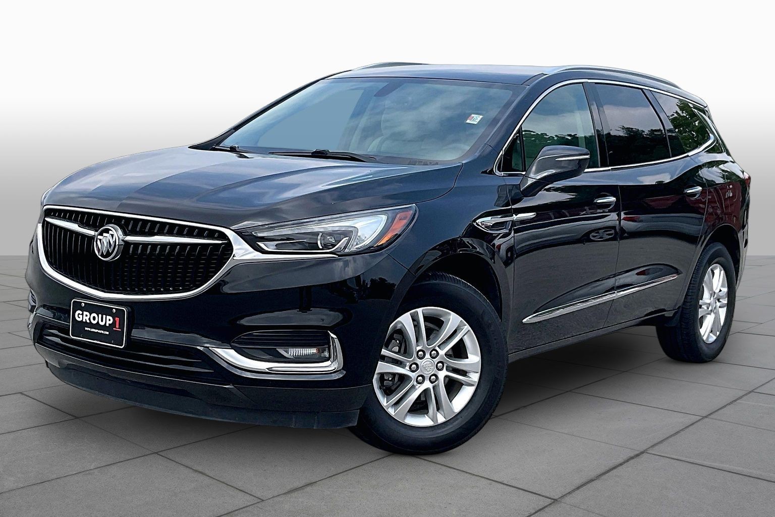 2019 Buick Enclave Essence's photo