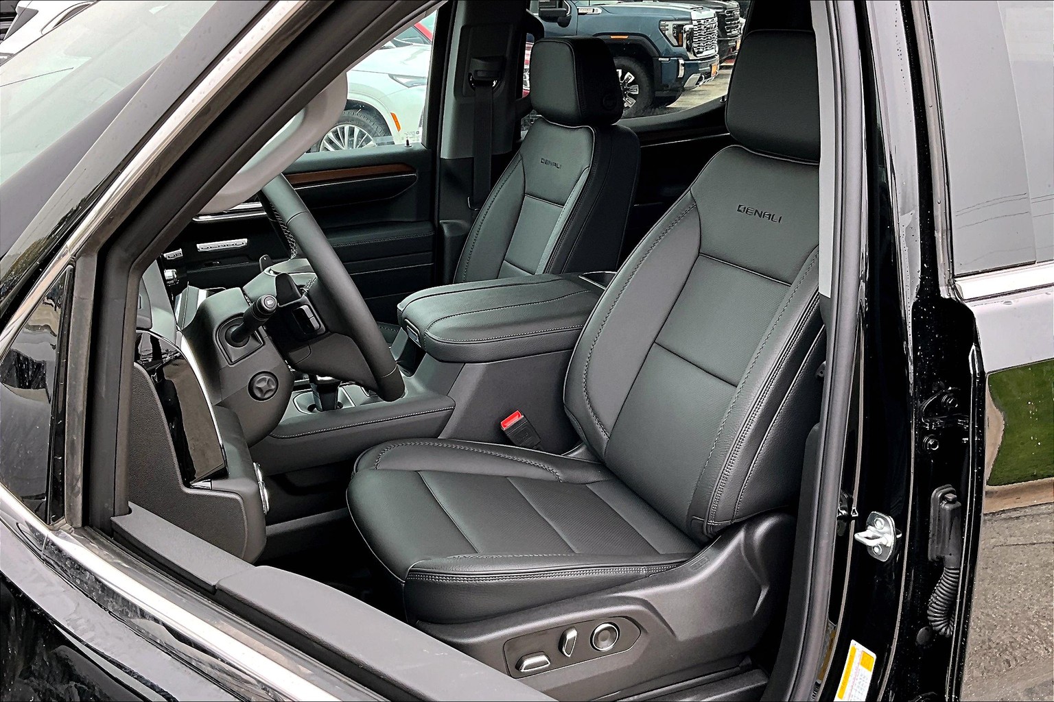 2025 Gmc Sierra 1500 Denali photo 16