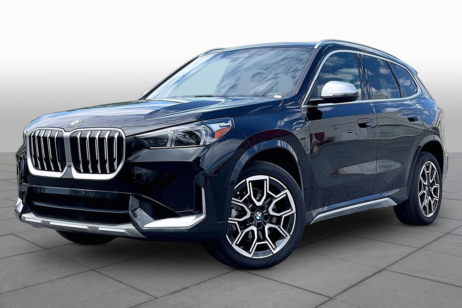 2023 BMW X1 xDrive28i's photo