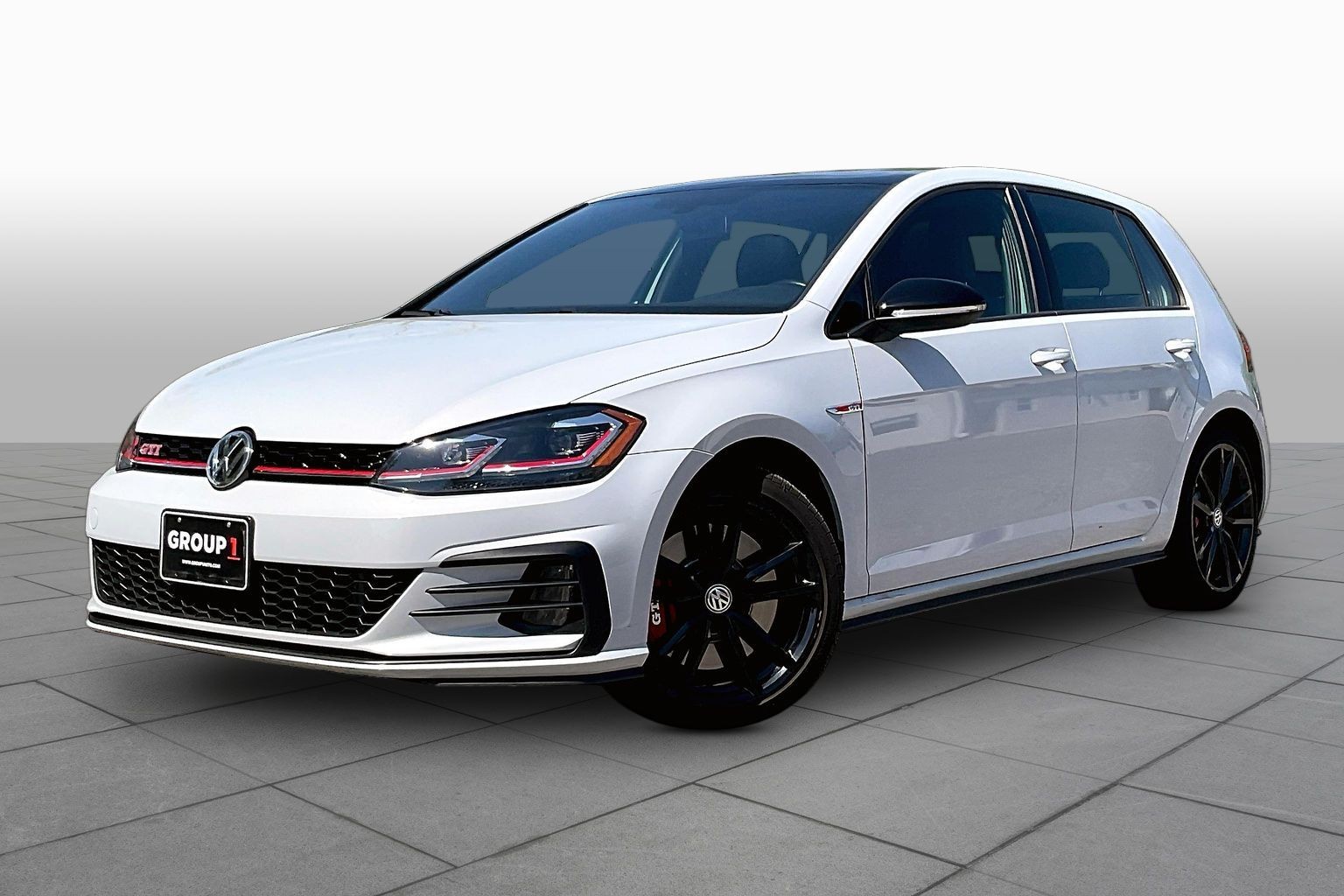 2021 Volkswagen Golf GTI 2.0T SE 4-door DSG's photo