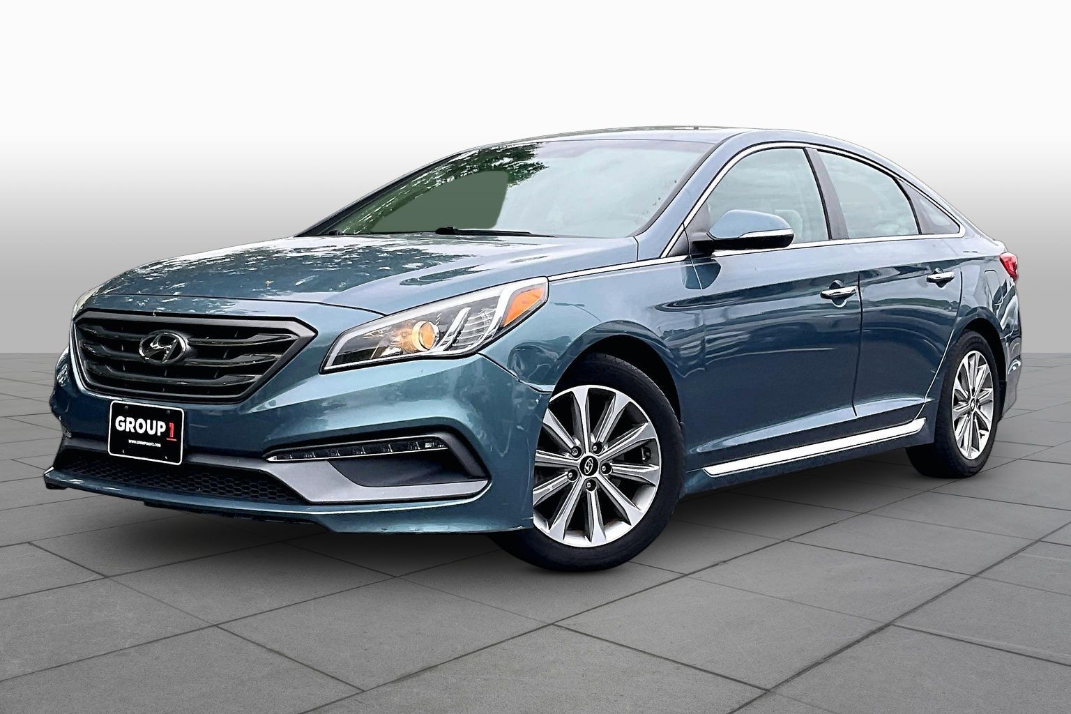 2016 Hyundai Sonata Limited PZEV's photo