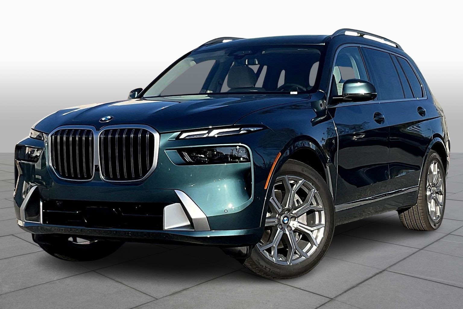 2026 BMW X7