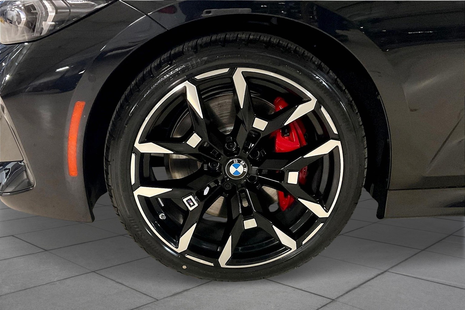 3 Series Sedan 330i