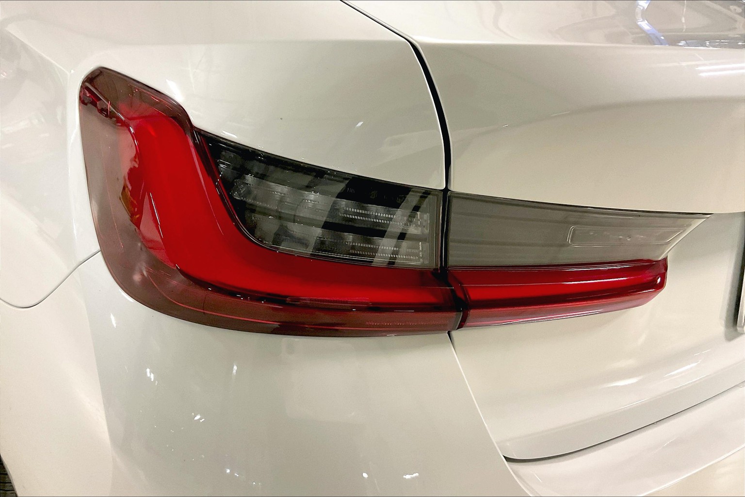3 Series Sedan 330i