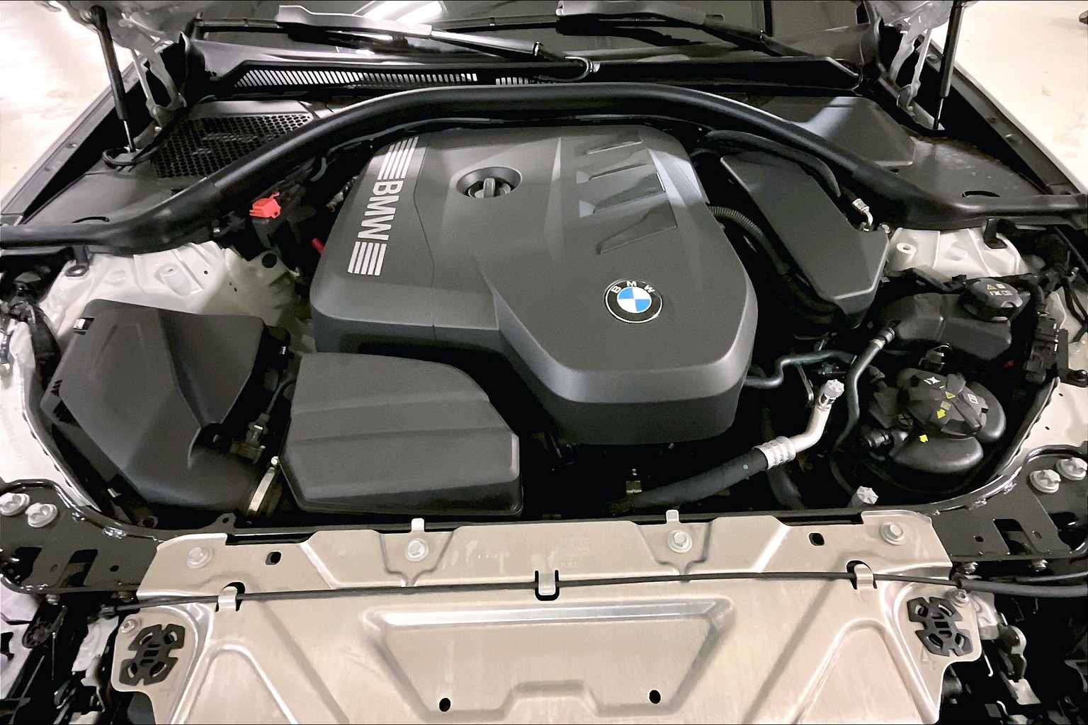 3 Series Sedan 330i