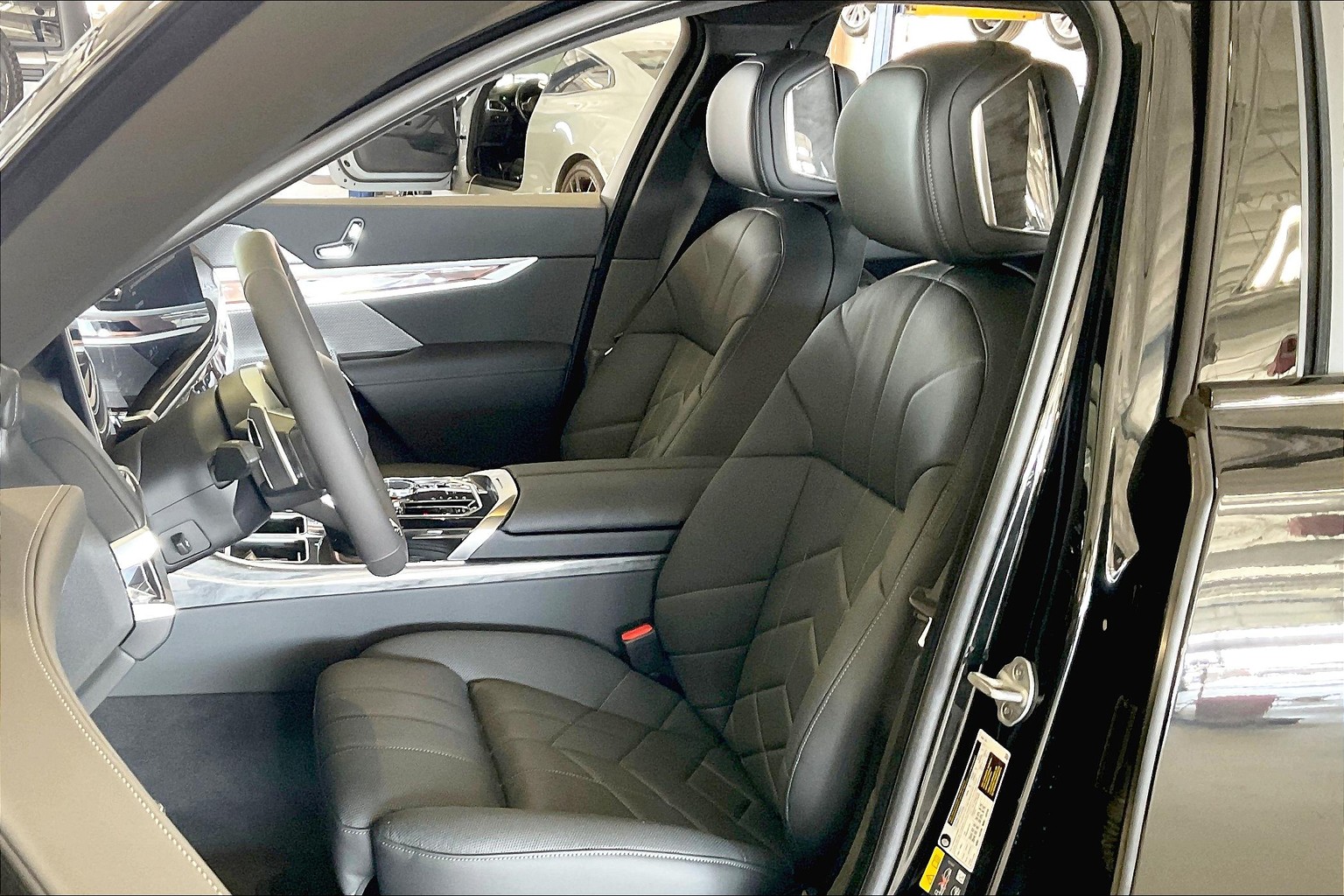 7 Series Plug-In Hybrid 750e xDrive
