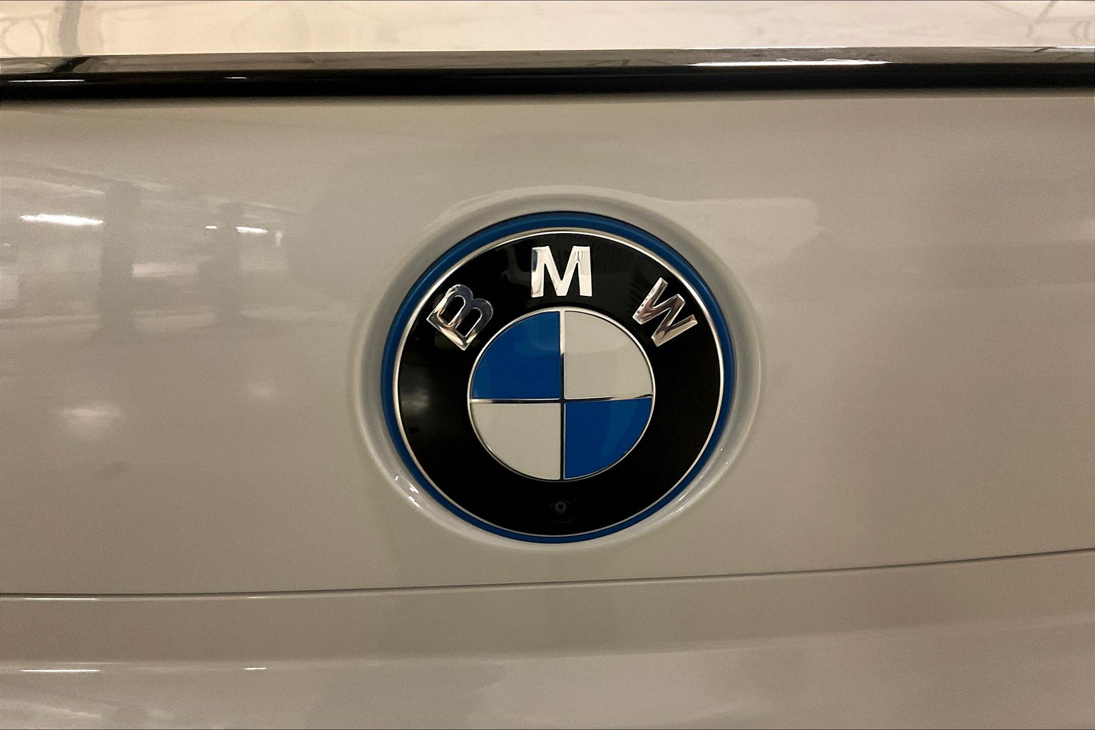 i7 xDrive60