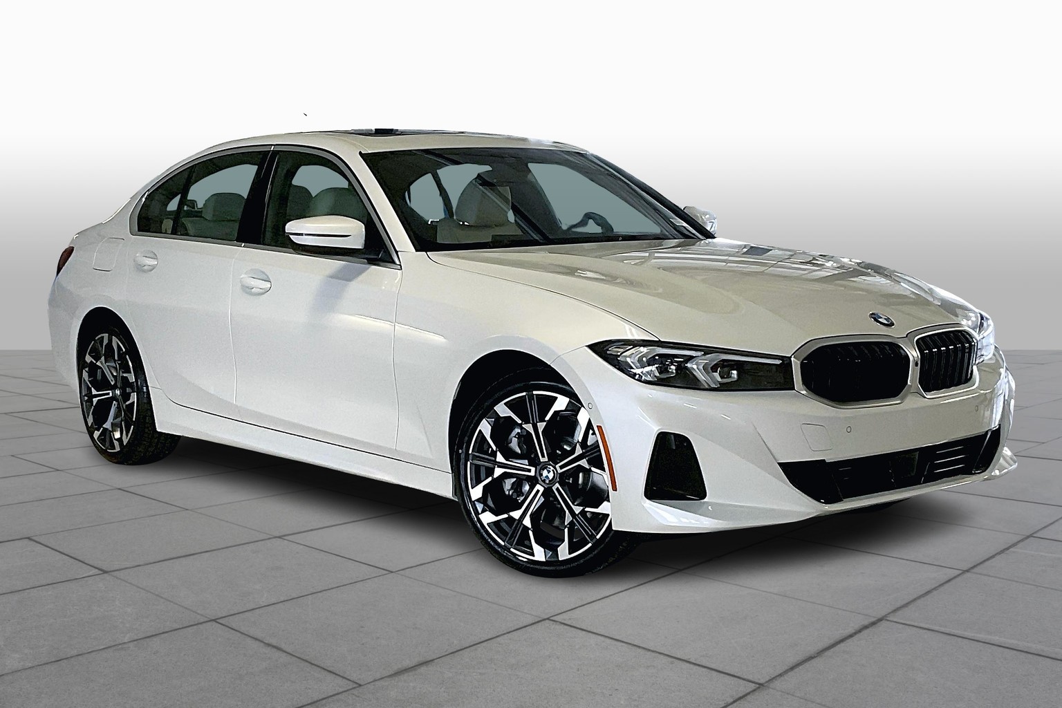 3 Series Sedan 330i xDrive
