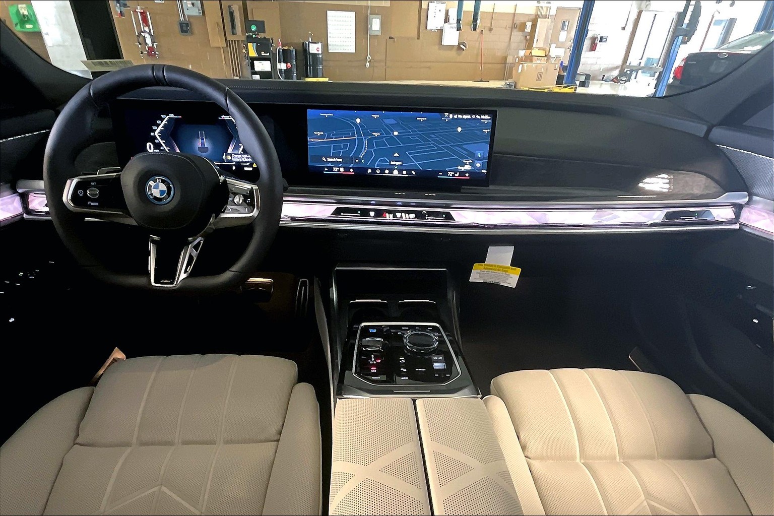 i7 xDrive60