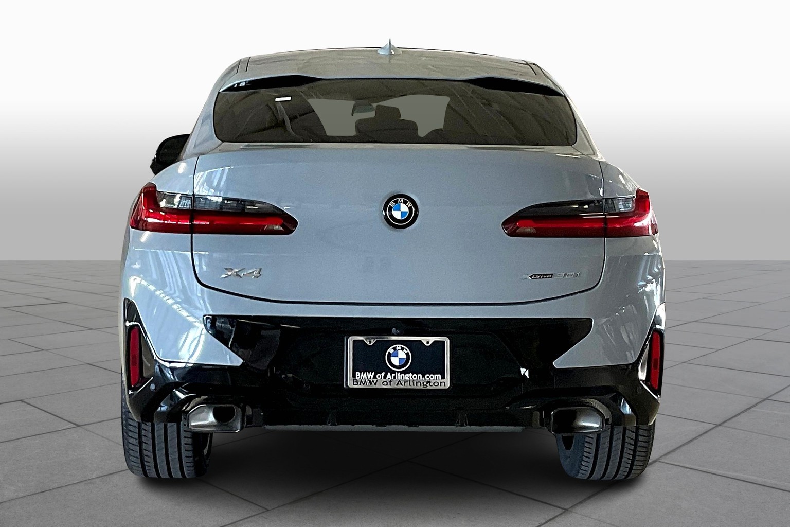 X4 30i