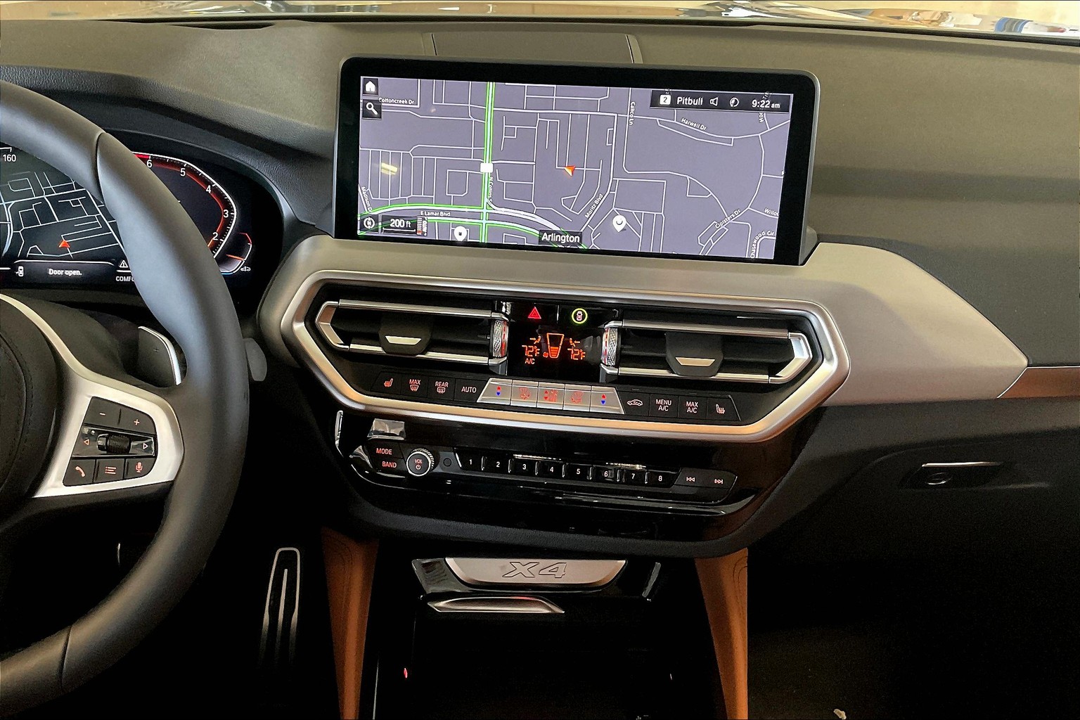 X4 30i