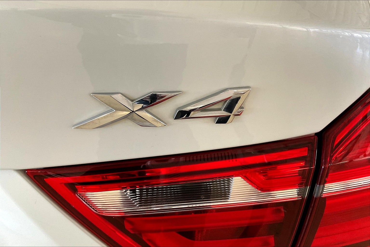 X4 xDrive28i