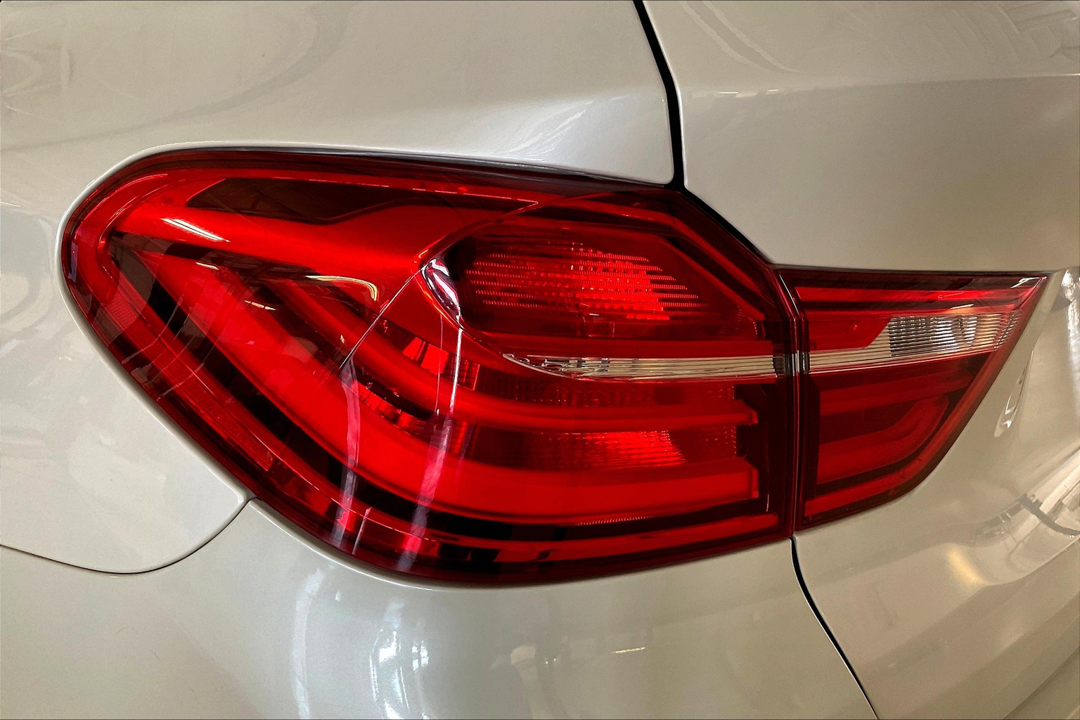 X4 xDrive28i