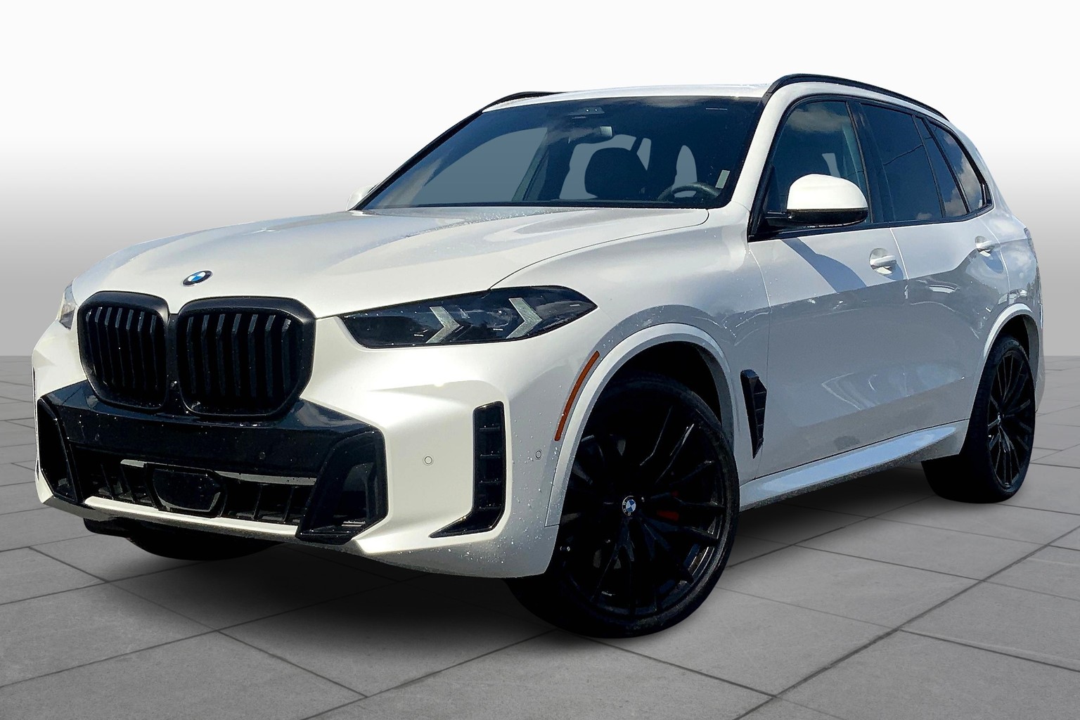 2025 BMW X5 sDrive40i's photo