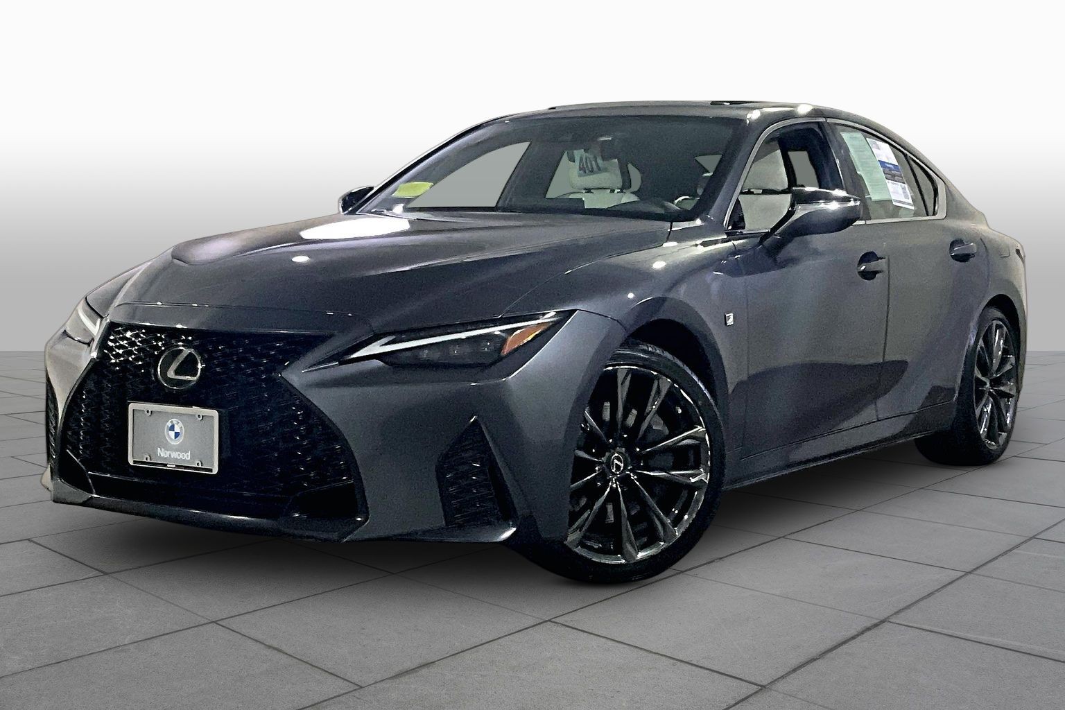 2021 Lexus IS