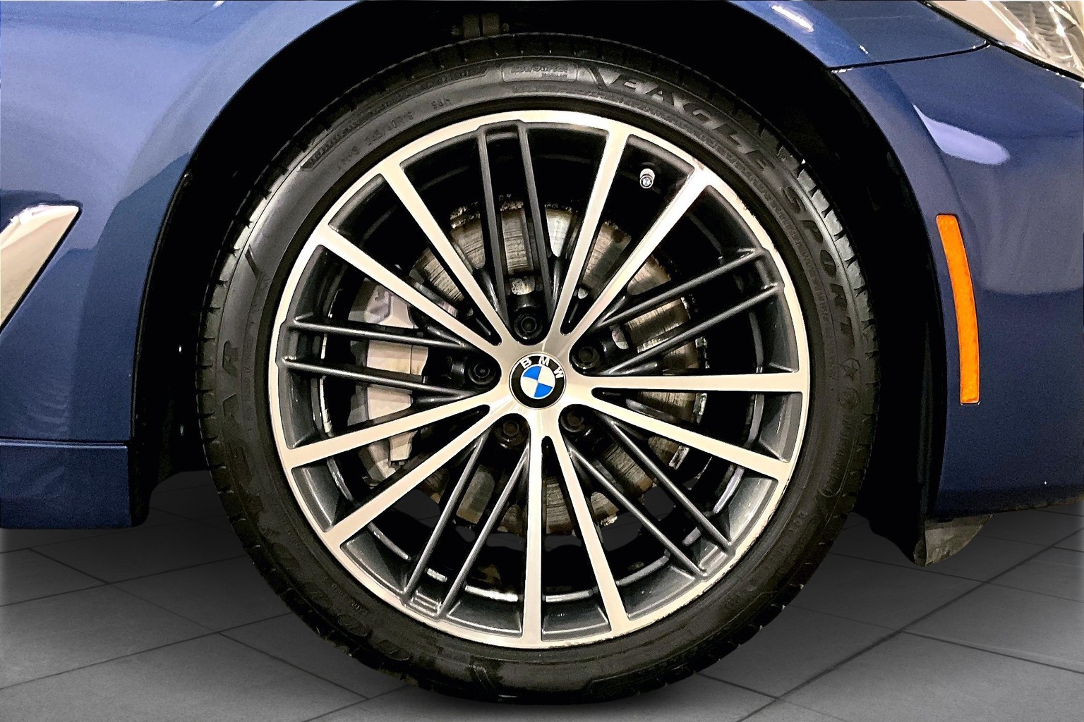 5 Series Sedan 530i xDrive