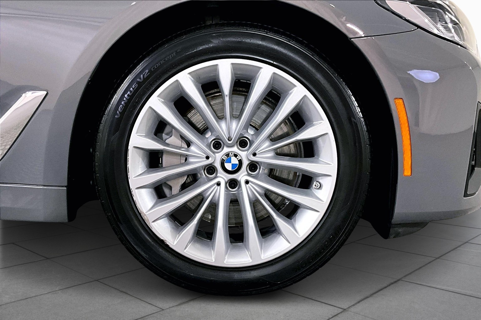 5 Series Sedan 530i xDrive