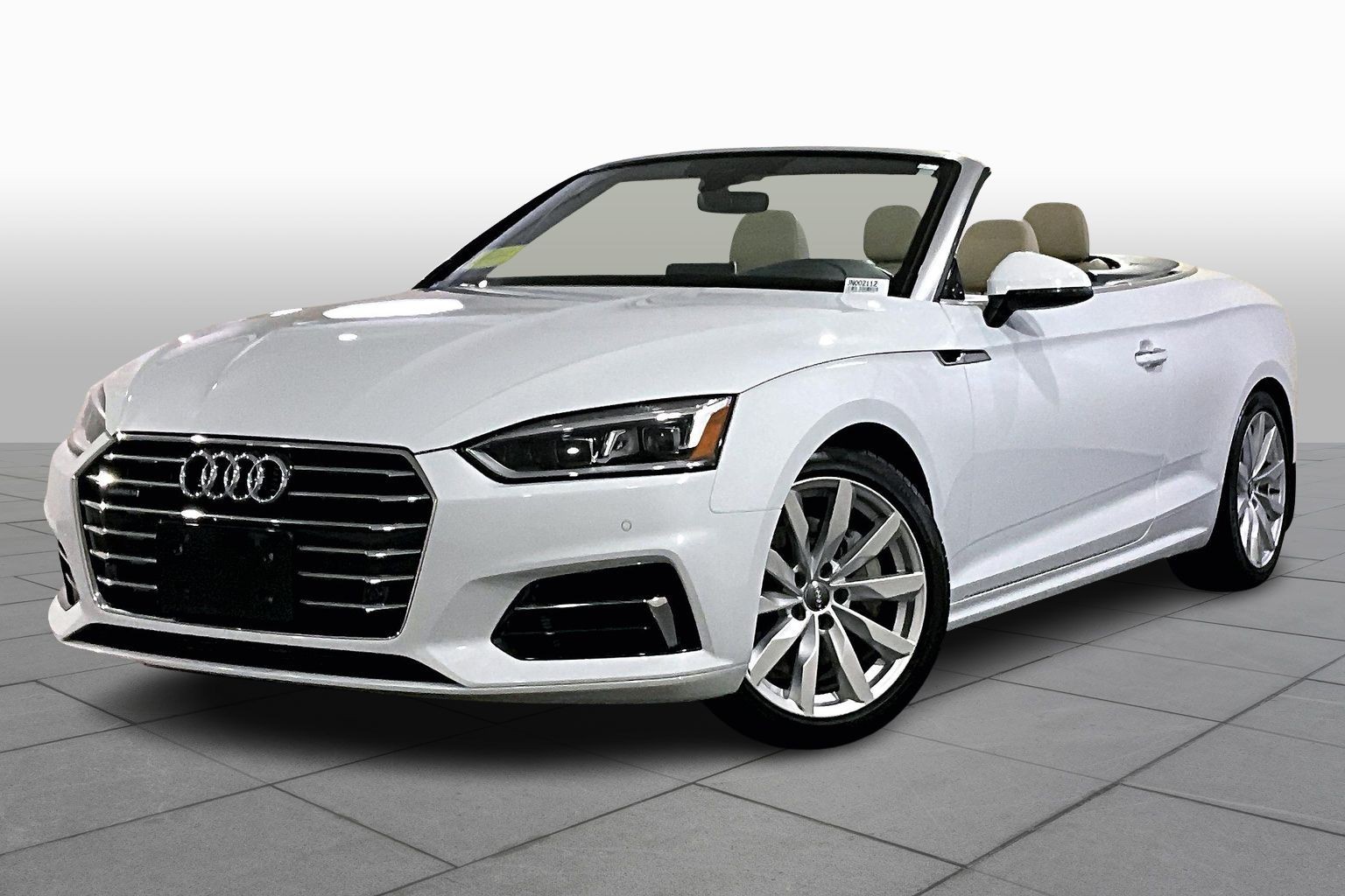 2018 Audi A5 Cabriolet Premium Plus's photo