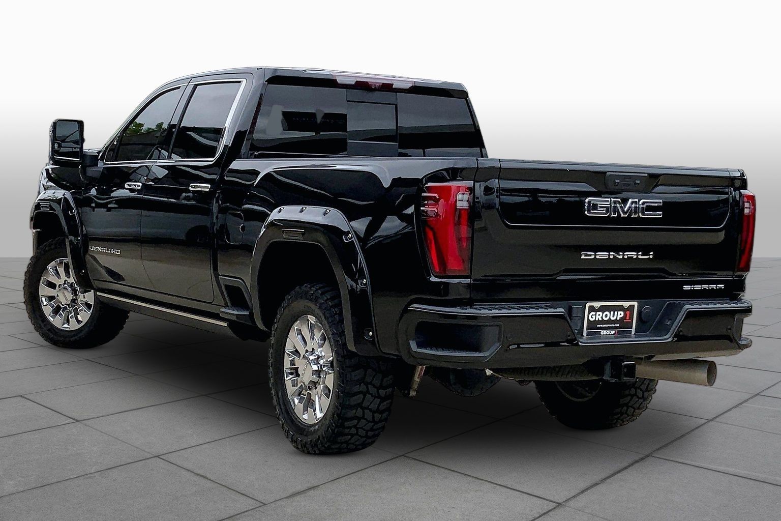 2024 GMC Sierra 2500HD Denali Ultimate - Photo 11