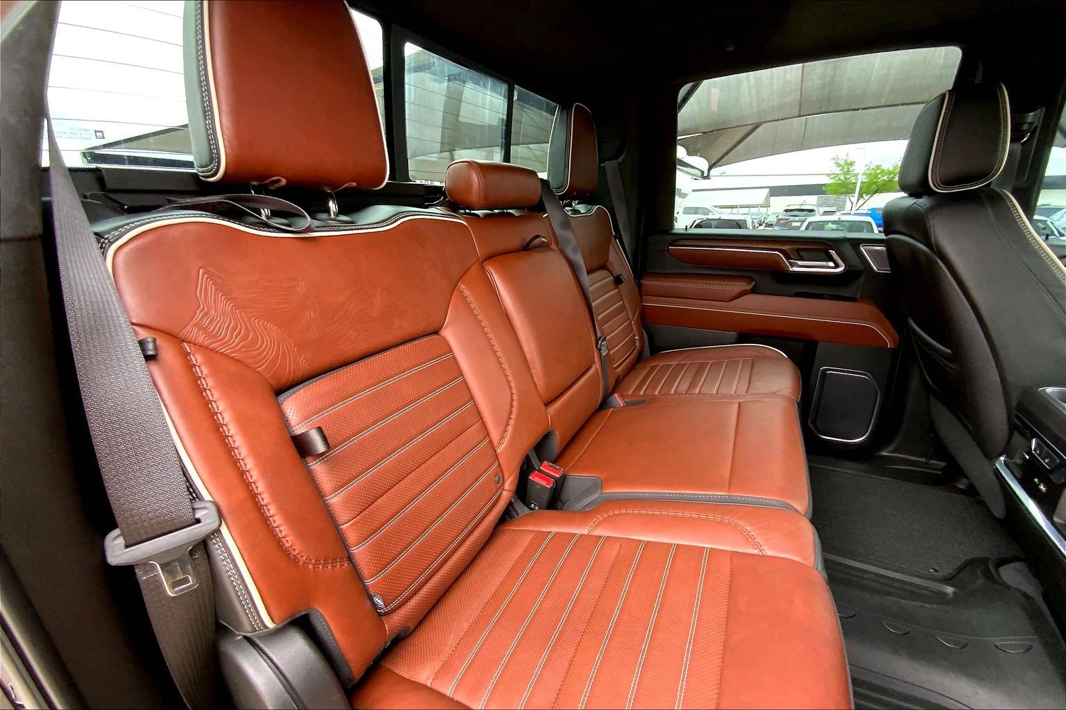 2024 GMC Sierra 2500HD Denali Ultimate - Photo 18