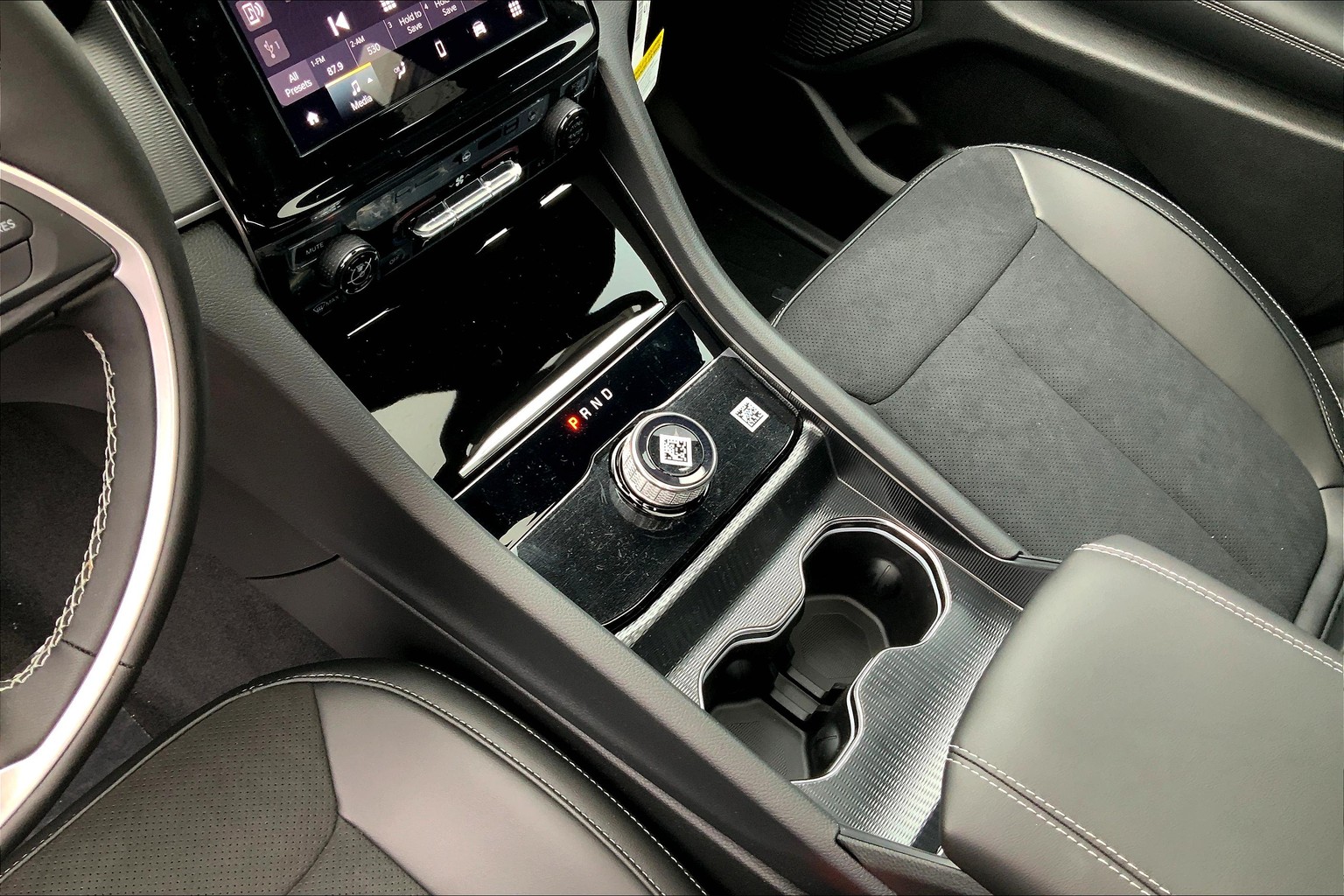 2025 Jeep Grand Cherokee Altitude X photo 7