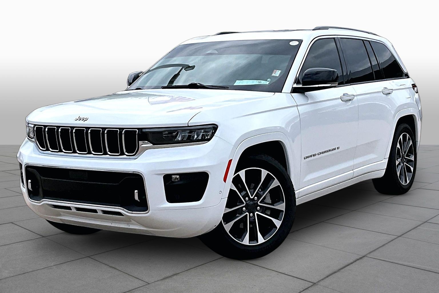 2022 Jeep Grand Cherokee