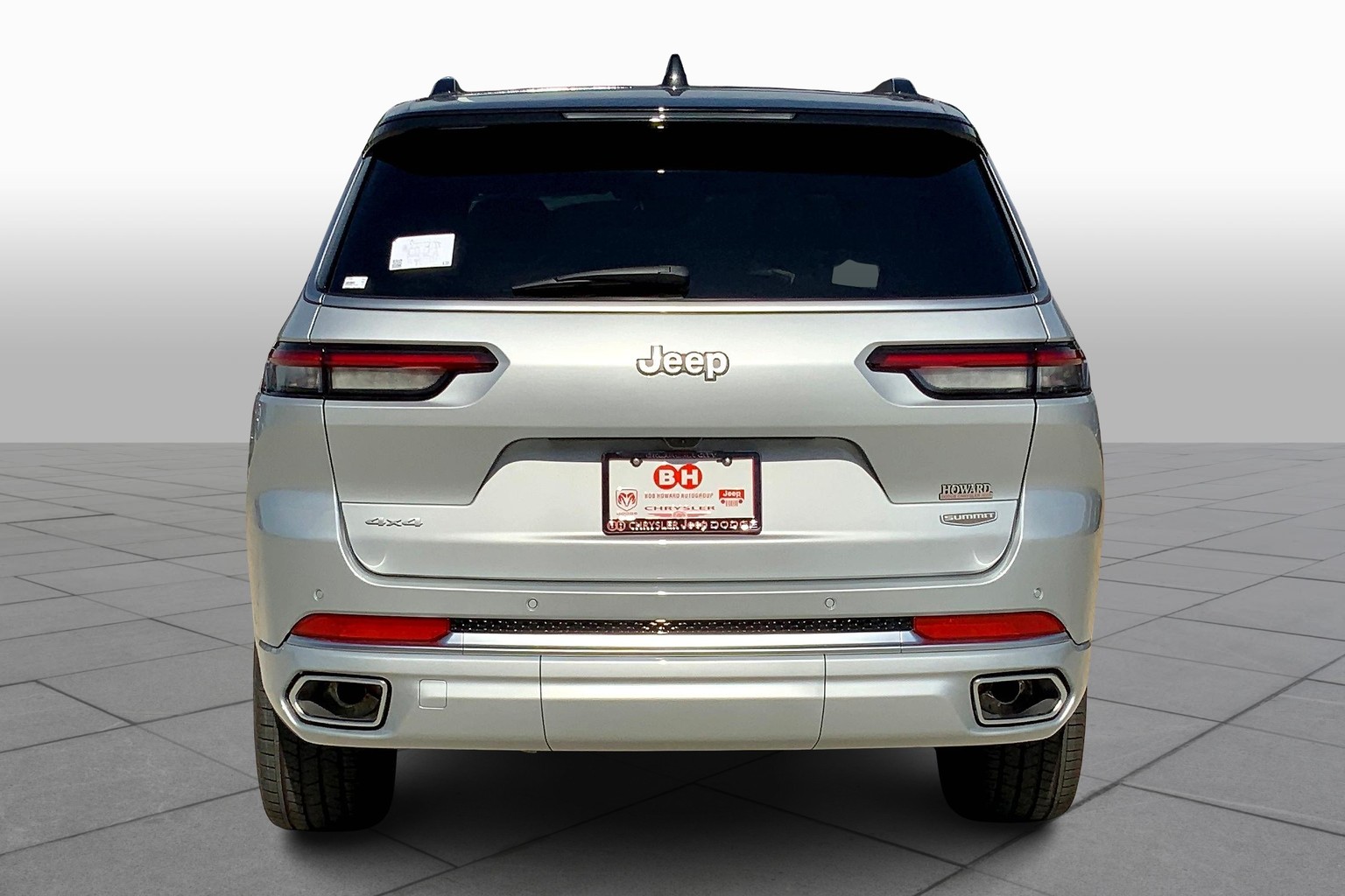 2025 Jeep Grand Cherokee L Summit Reserve photo 4