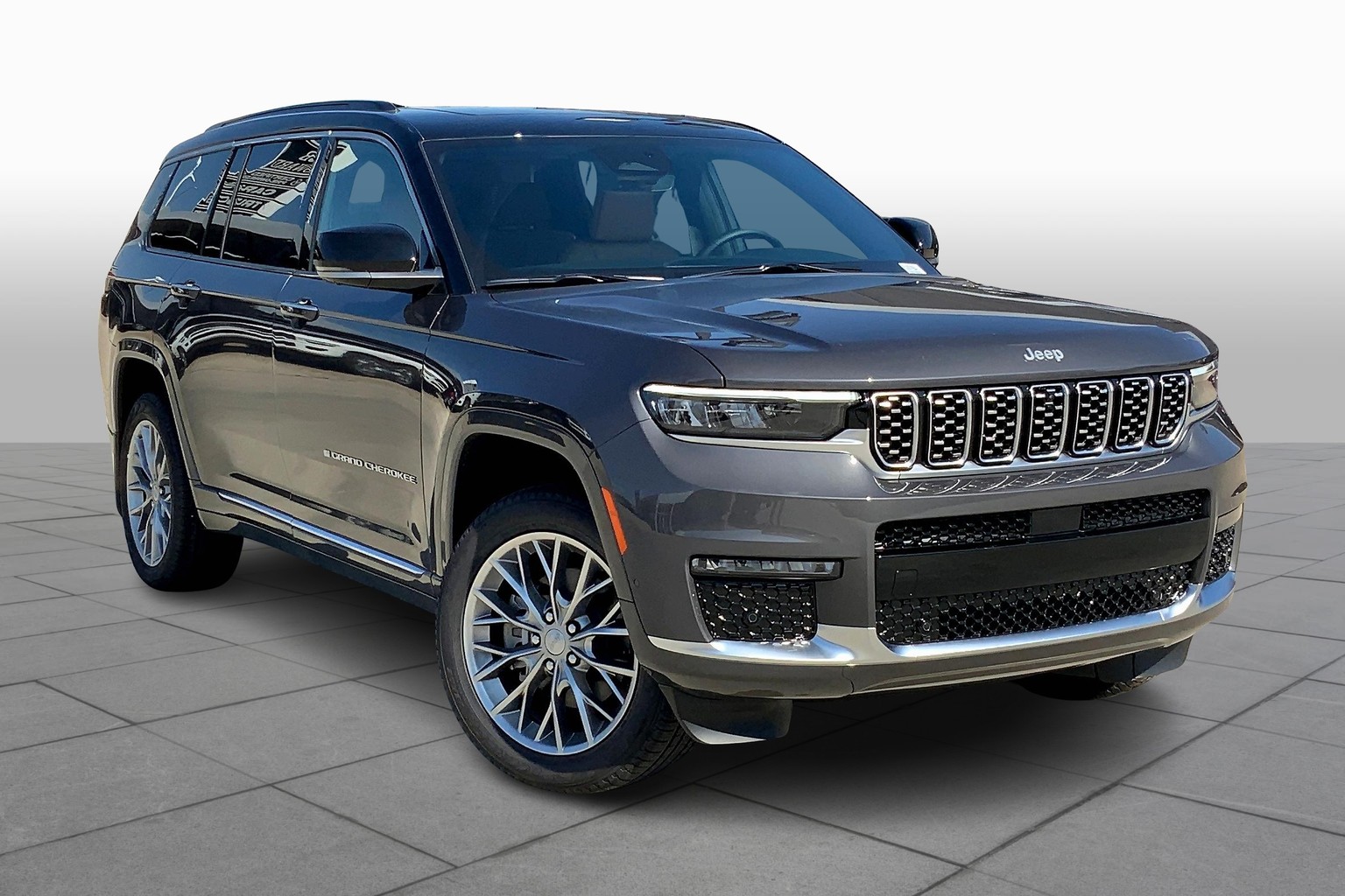 2025 Jeep Grand Cherokee L Summit photo 2