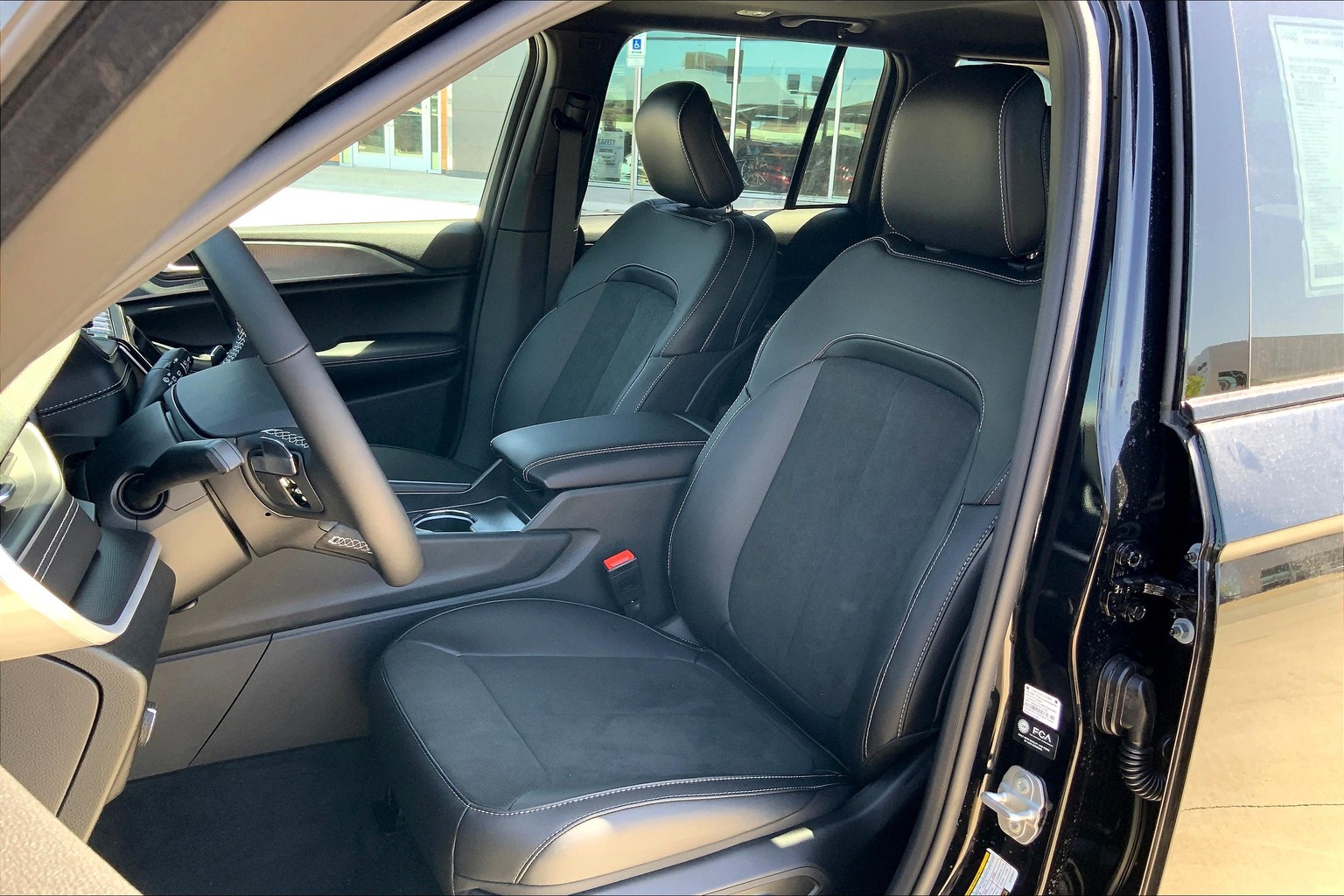 2025 Jeep Grand Cherokee Altitude X photo 10
