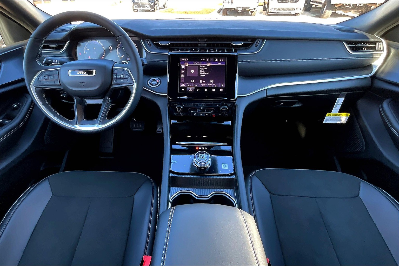 2025 Jeep Grand Cherokee Altitude X photo 4