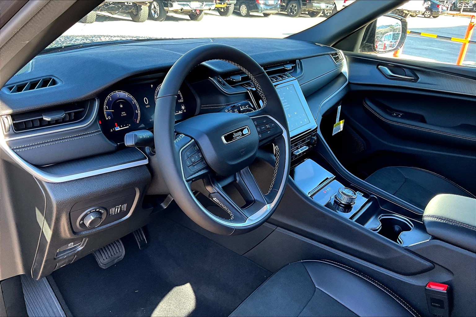2025 Jeep Grand Cherokee Altitude X photo 7