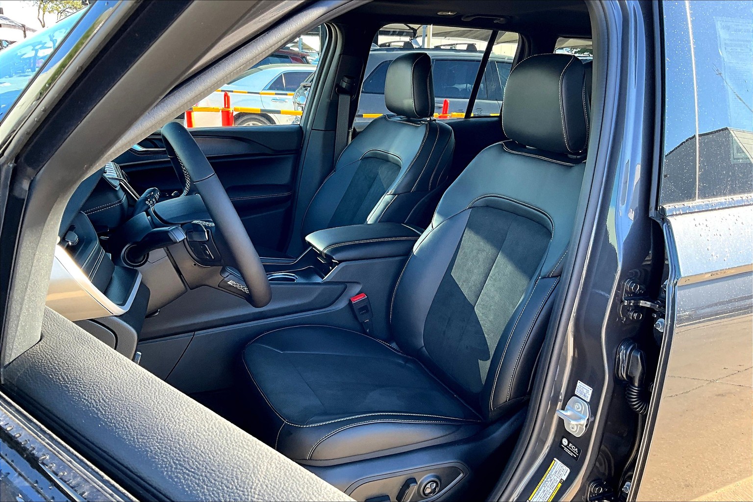 2025 Jeep Grand Cherokee Altitude X photo 8