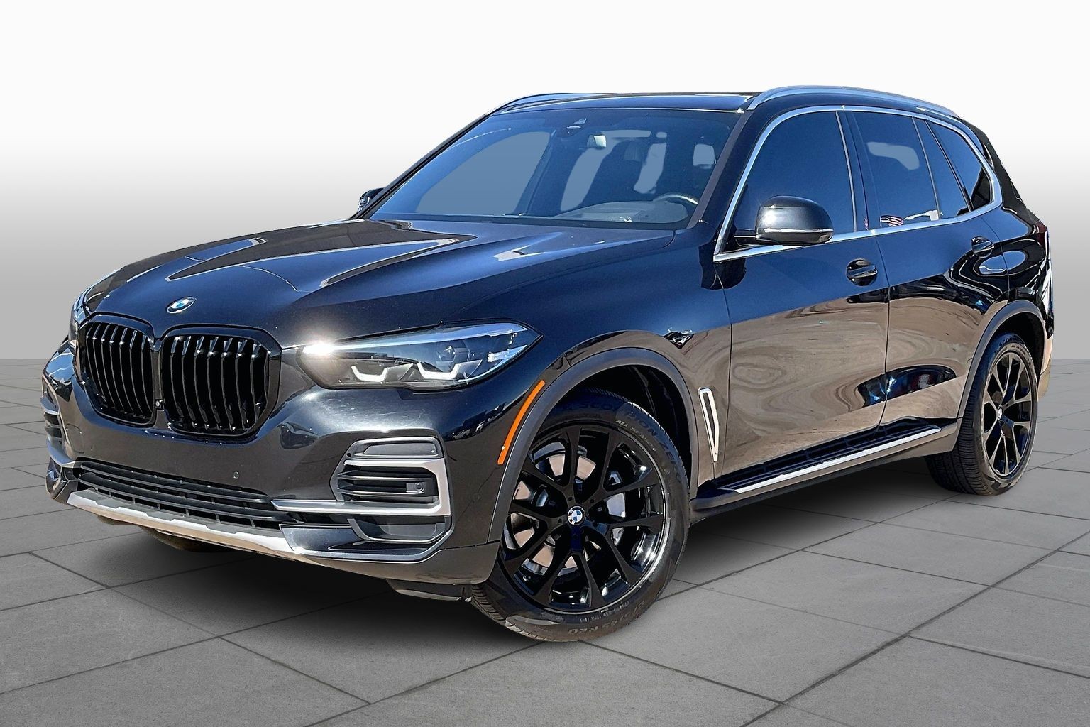 Used 2023 BMW X5 40i with VIN 5UXCR6C07P9P73456 for sale in Kansas City