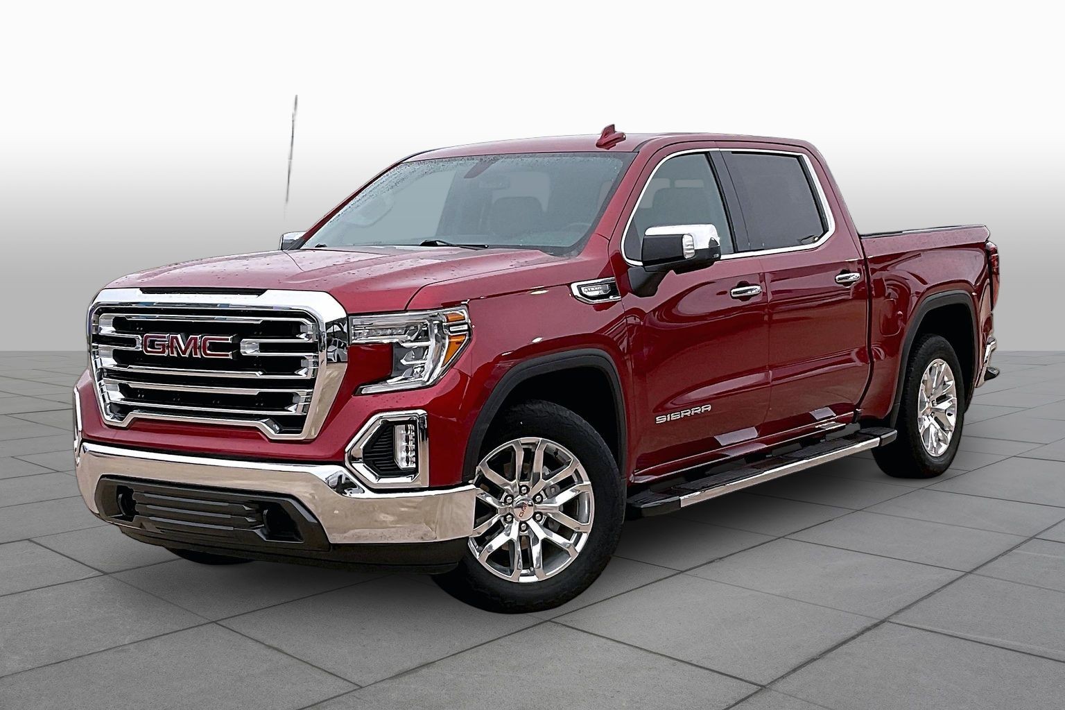 2022 GMC Sierra 4WD Crew Cab Short Box SLT's photo
