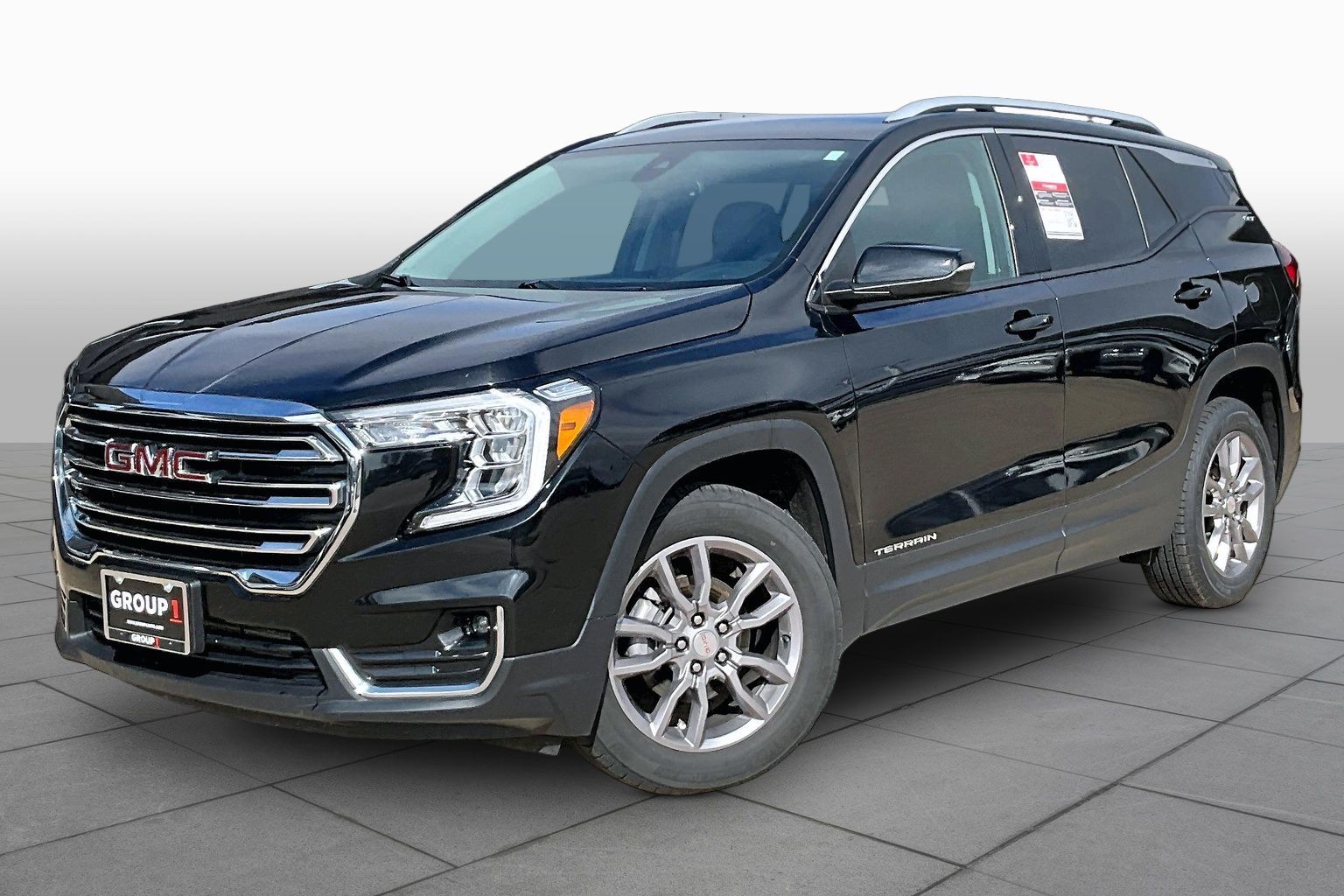 2024 GMC Terrain SLT AWD's photo