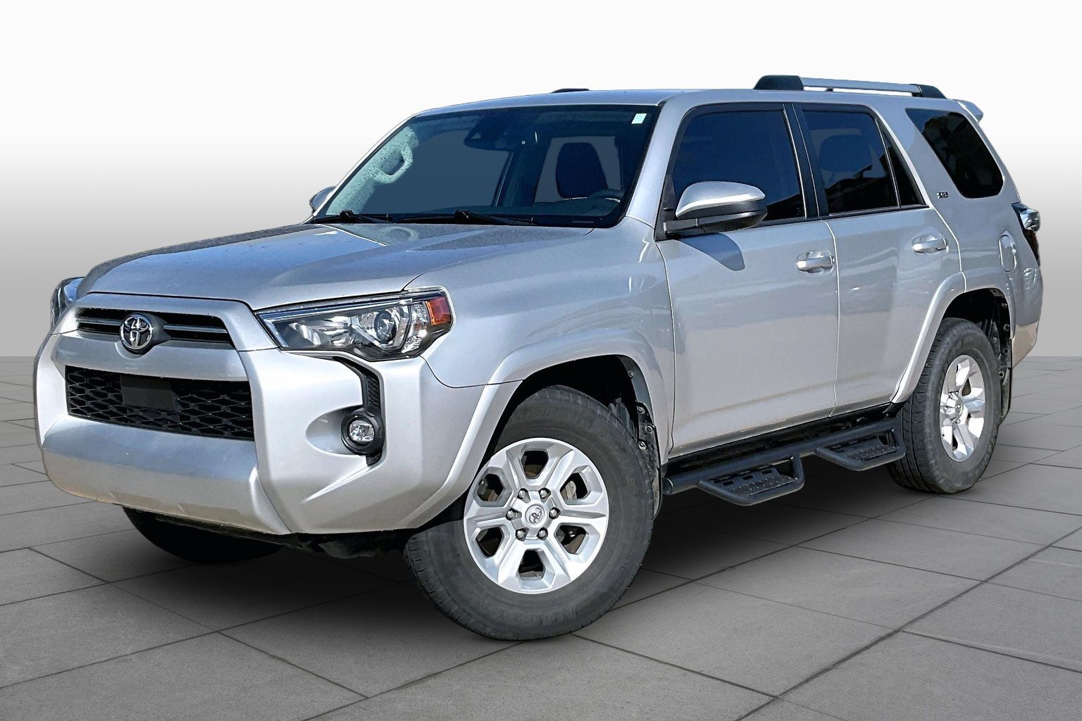 2021 Toyota 4Runner SR5 RWD V6's photo