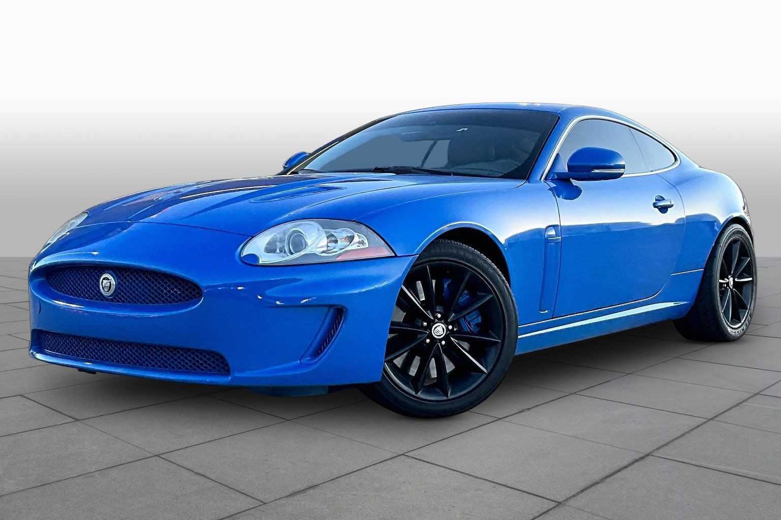 2011 Jaguar XK XKR Coupe's photo